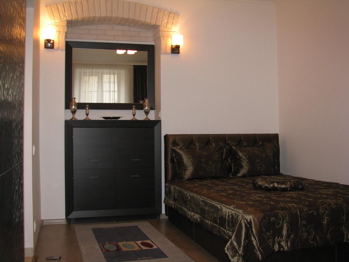 Apartment on Staroievreiska Lemberg Exterior foto